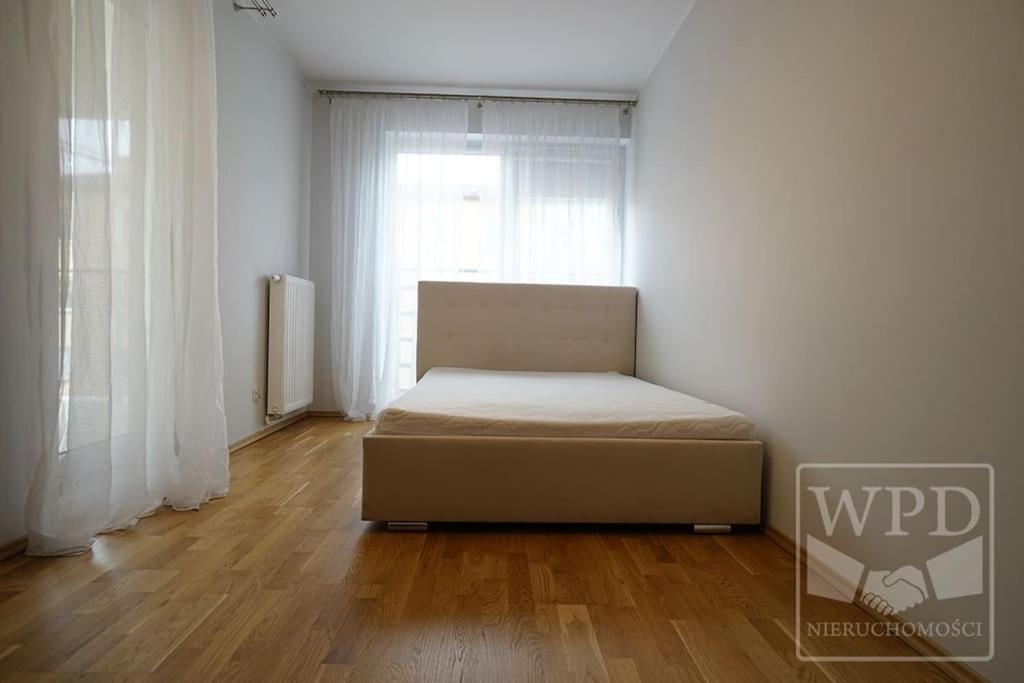 Big Apartment - Old Town - 3 Rooms - Private Parking Wrocław Zewnętrze zdjęcie